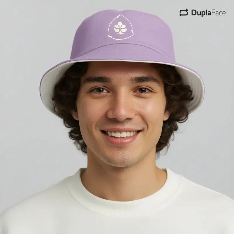 Bucket Hat Lilas e Branco 2